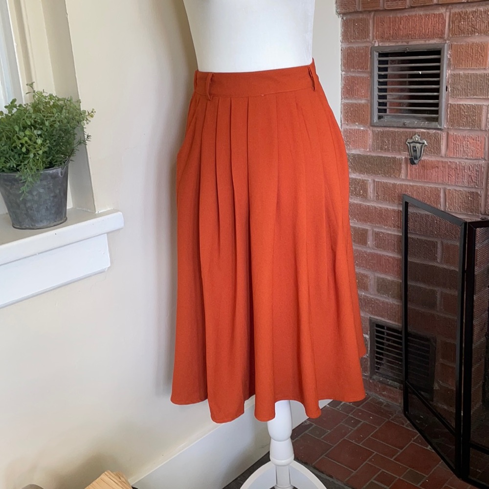 ModCloth original a-line elastic midi skirt